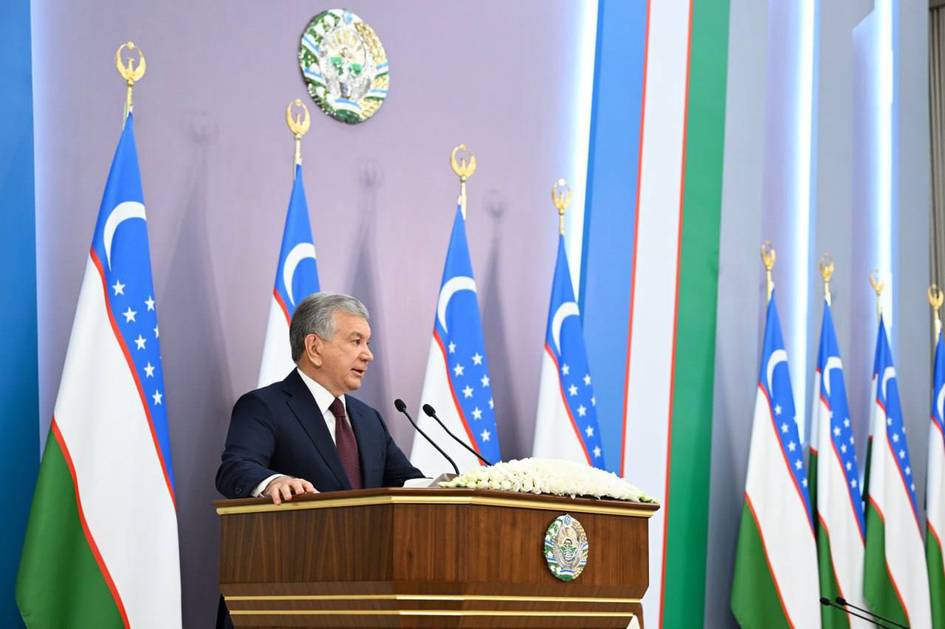 “Oʻzbekiston armiyasi xalq himoyasiga doimo tayyor turishi kerak” — Shavkat Mirziyoyev
